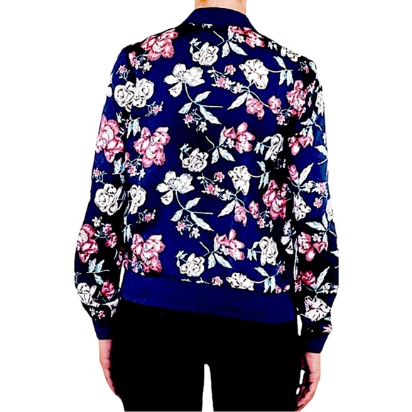 Indera size medium blue floral silky bomber jacket zip pockets thin material EUC - Picture 2 of 12